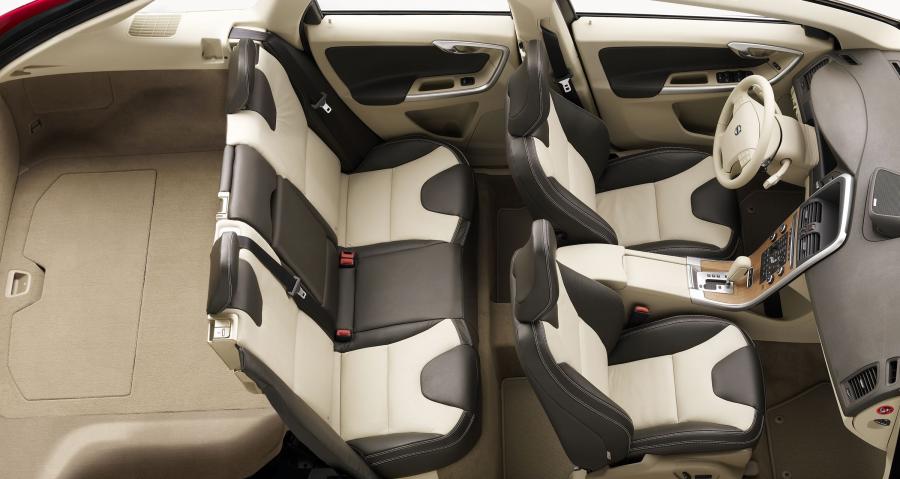  Volvo XC60 2008 года  (фото 208 из 210)